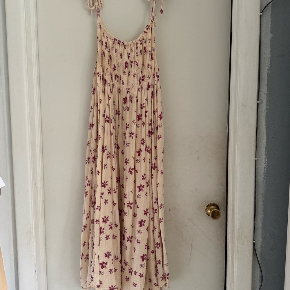 Floral Cream Maxi Dress